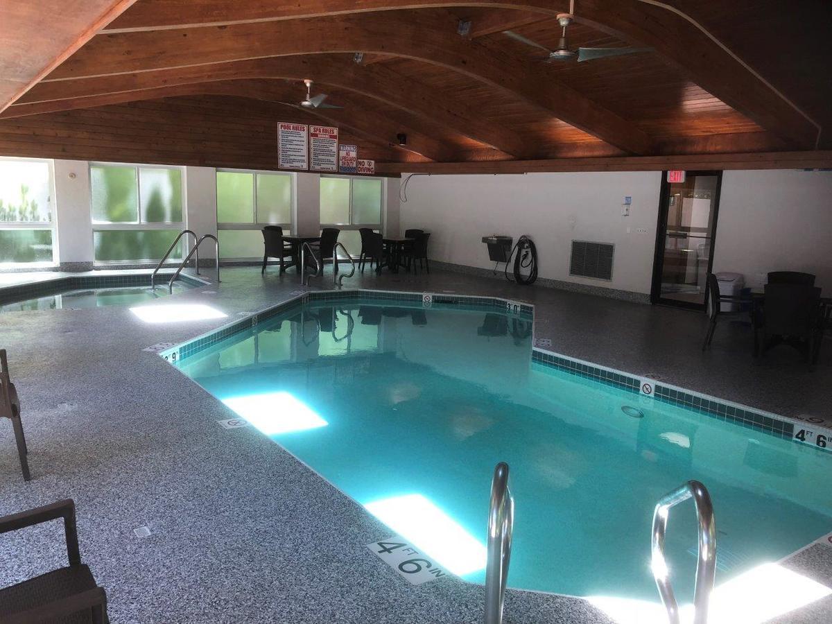 The Landing Resort Ег Харбър Екстериор снимка